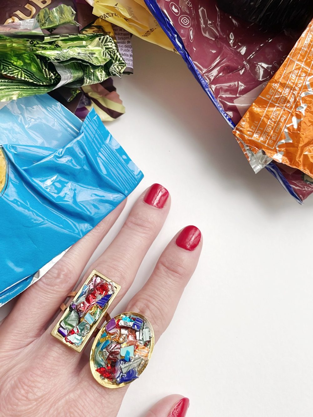 Anillo Ovalado Mezcla Glastic